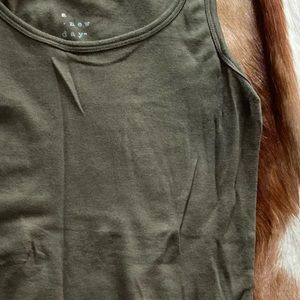 Soft Army green tank top Size~S. NWOT